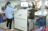 某绘手袋厂检品中心使用连新牌X光验针机