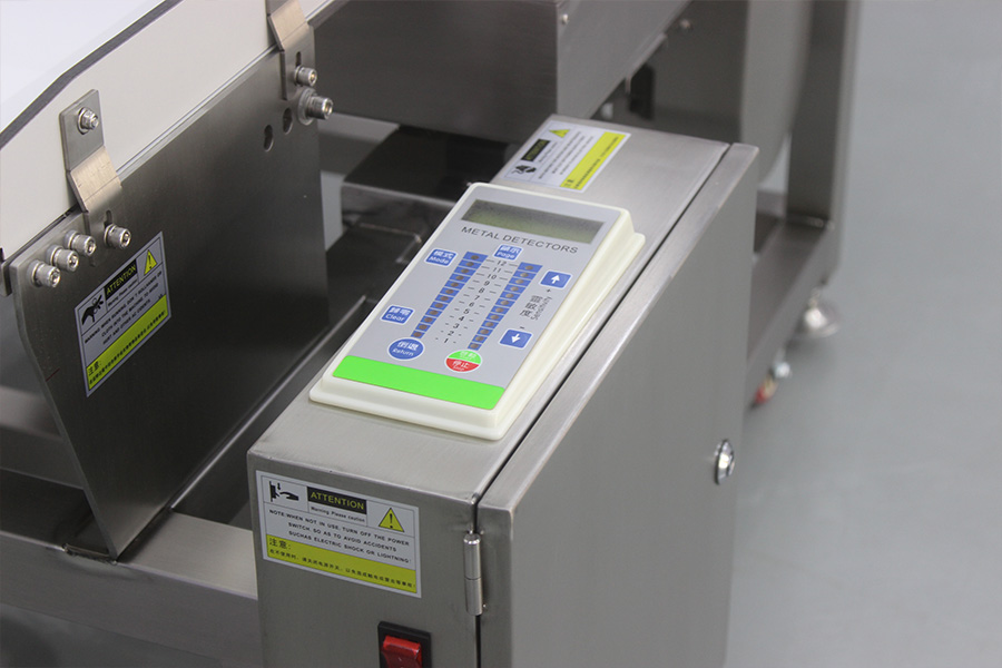 下沉剔除铝箔机  电箱控制板.jpg